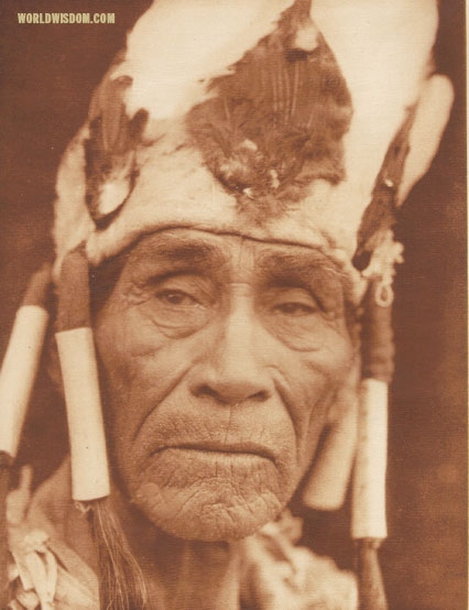 "A Klamath head-dress - Klamath", by Edward S. Curtis from The North American Indian Volume 13

